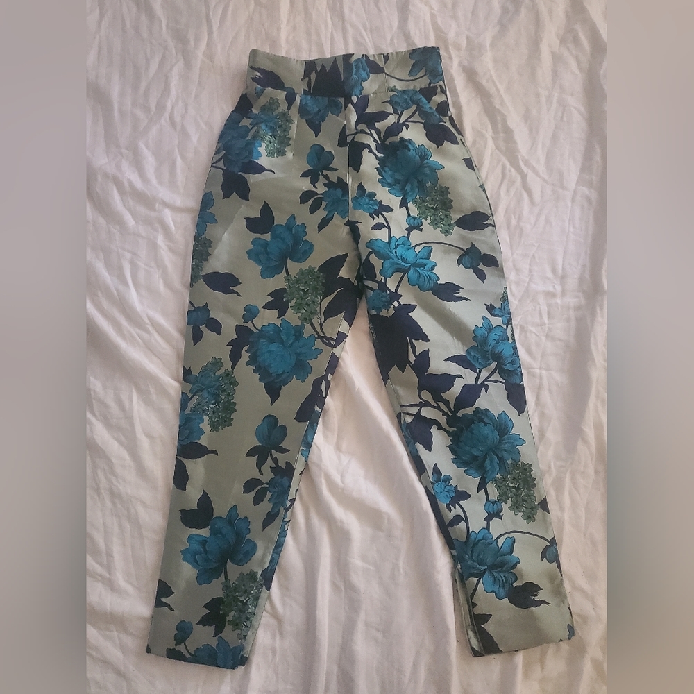 High Waisted Floral Jacquard Pants